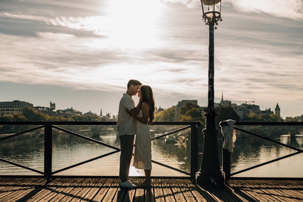 paris proposal elopement photographer