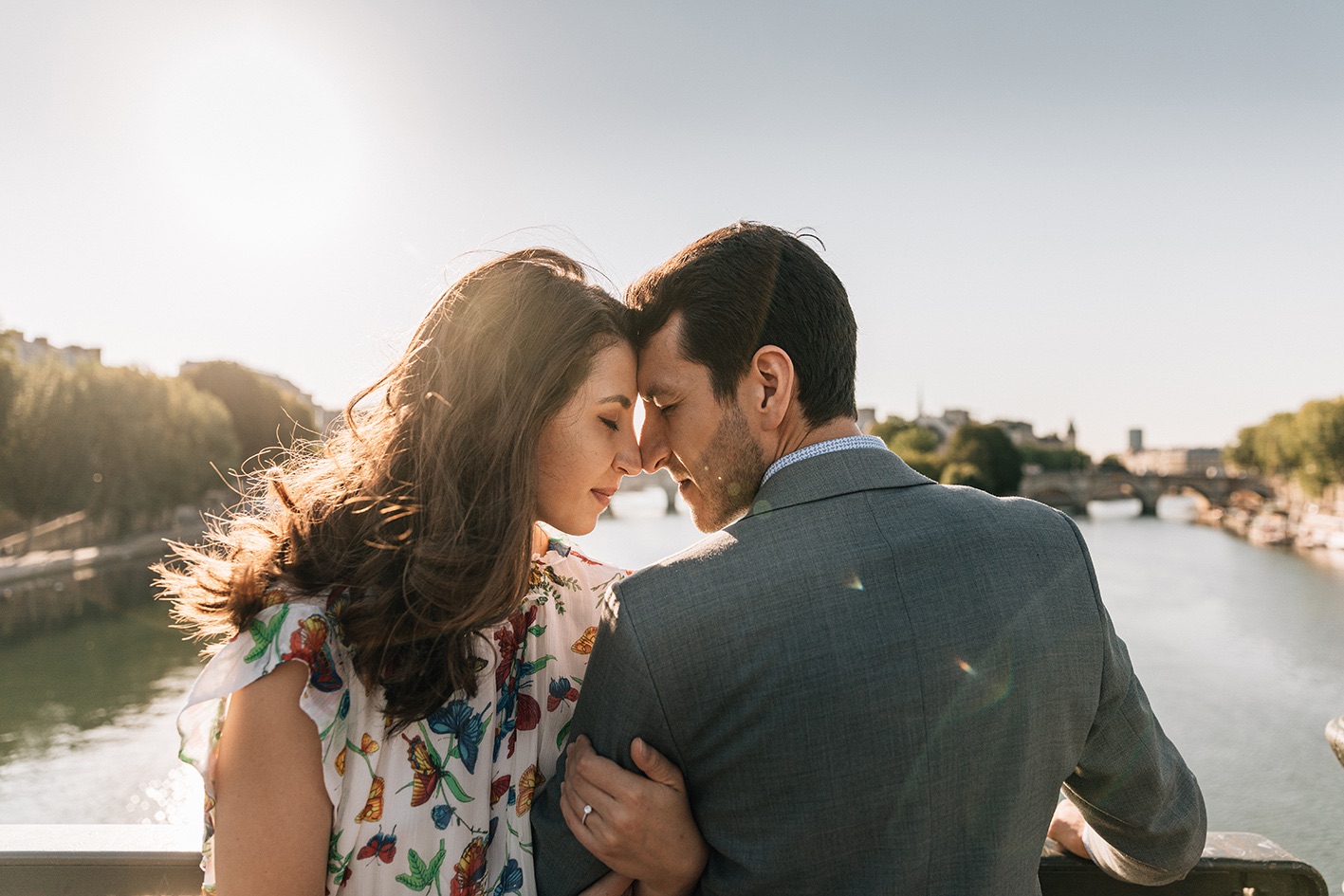 paris proposal elopement photographer