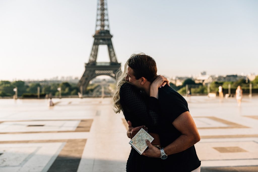 paris proposal elopement photographer