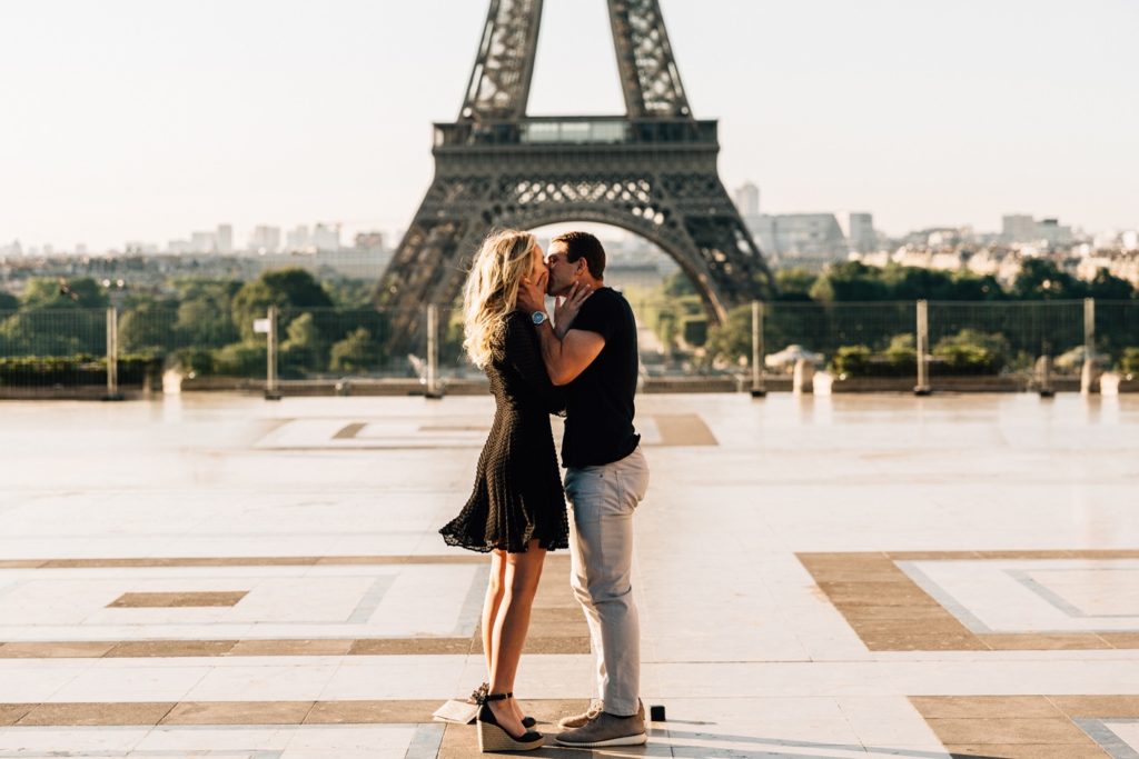 paris proposal elopement photographer