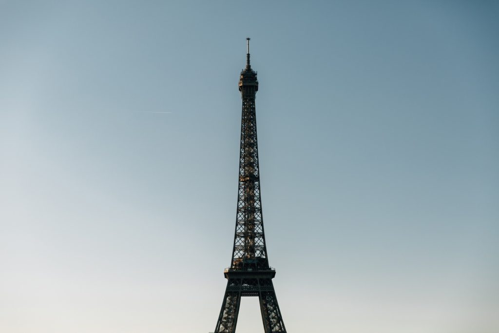 paris proposal elopement photographer