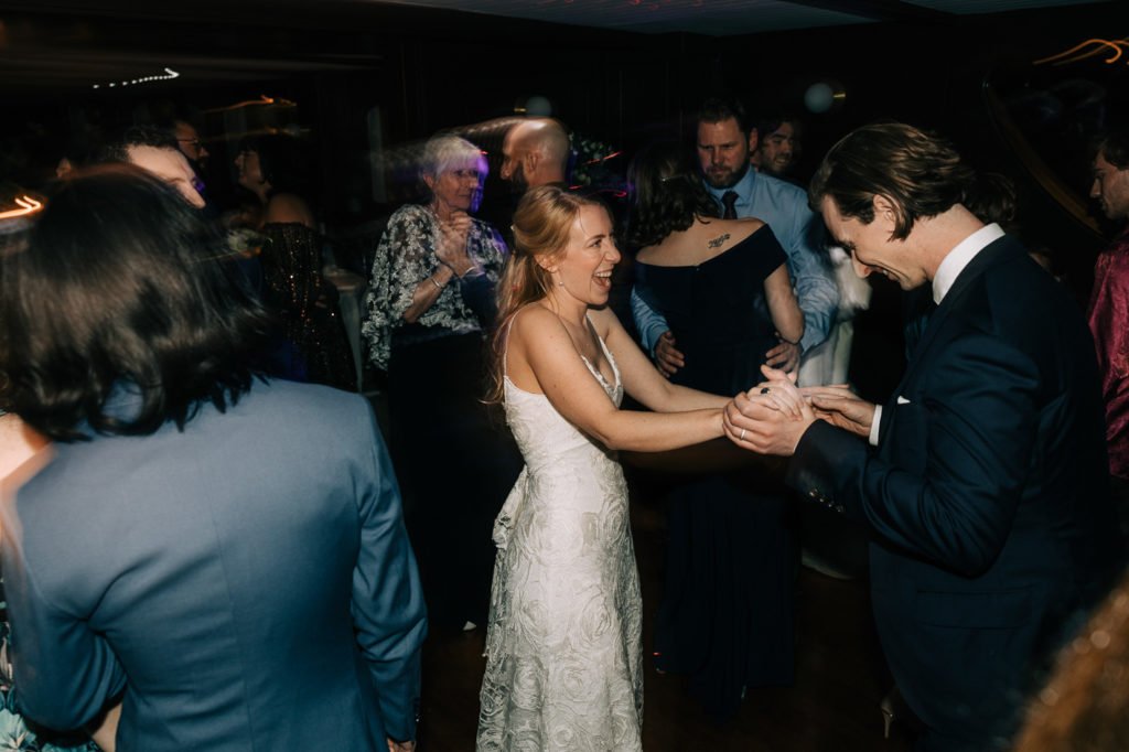 mariage sur une péniche