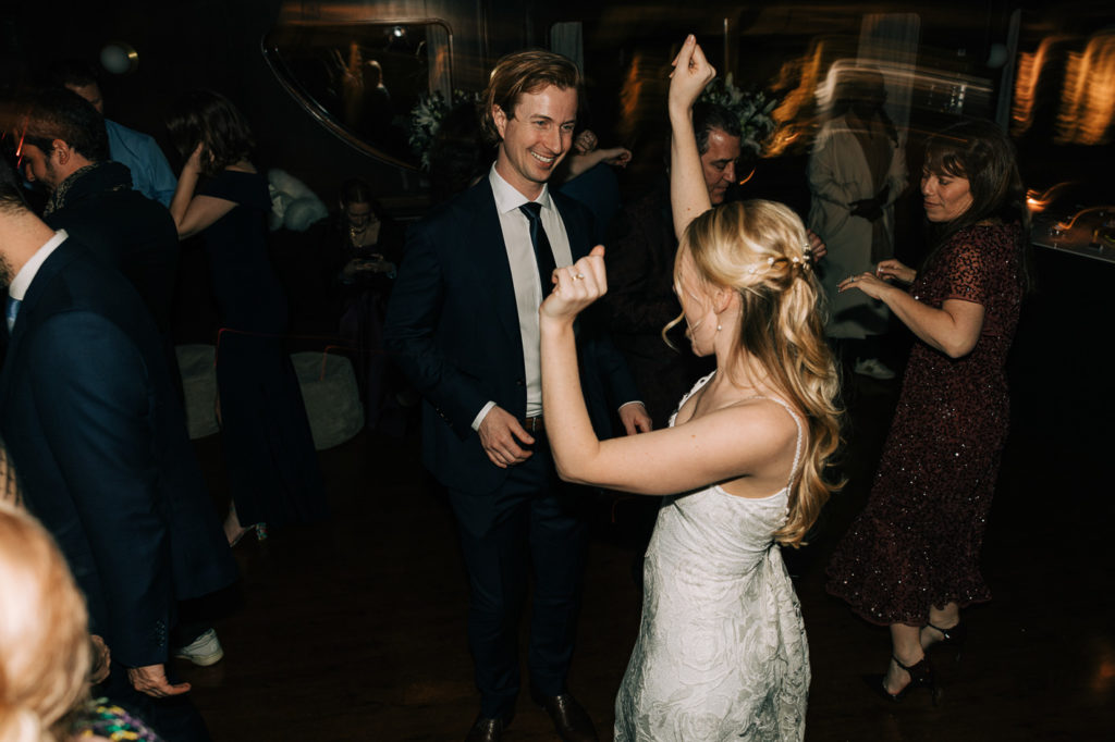 mariage sur une péniche