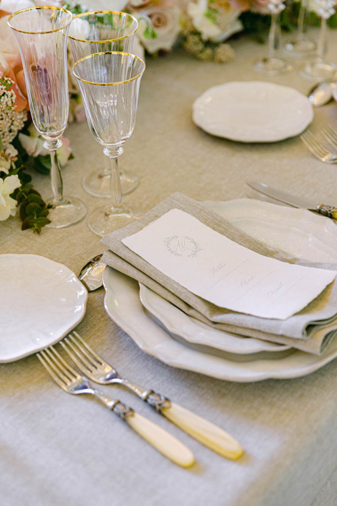 How to Find the Right Wedding Photographer in Paris and the Île de France