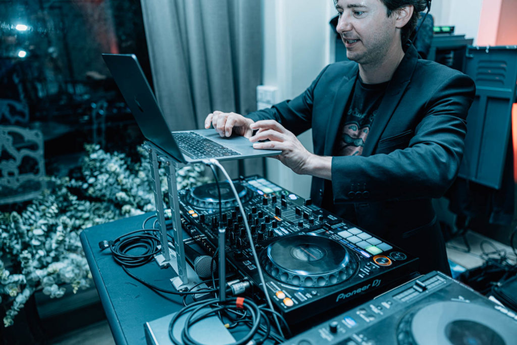 La Catrache, votre photographe de mariage : Pierre Atelier