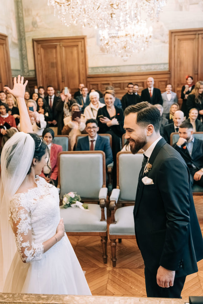 un mariage à la mairie de Nogent sur Marne par le photographe de mariage Pierre Atelier