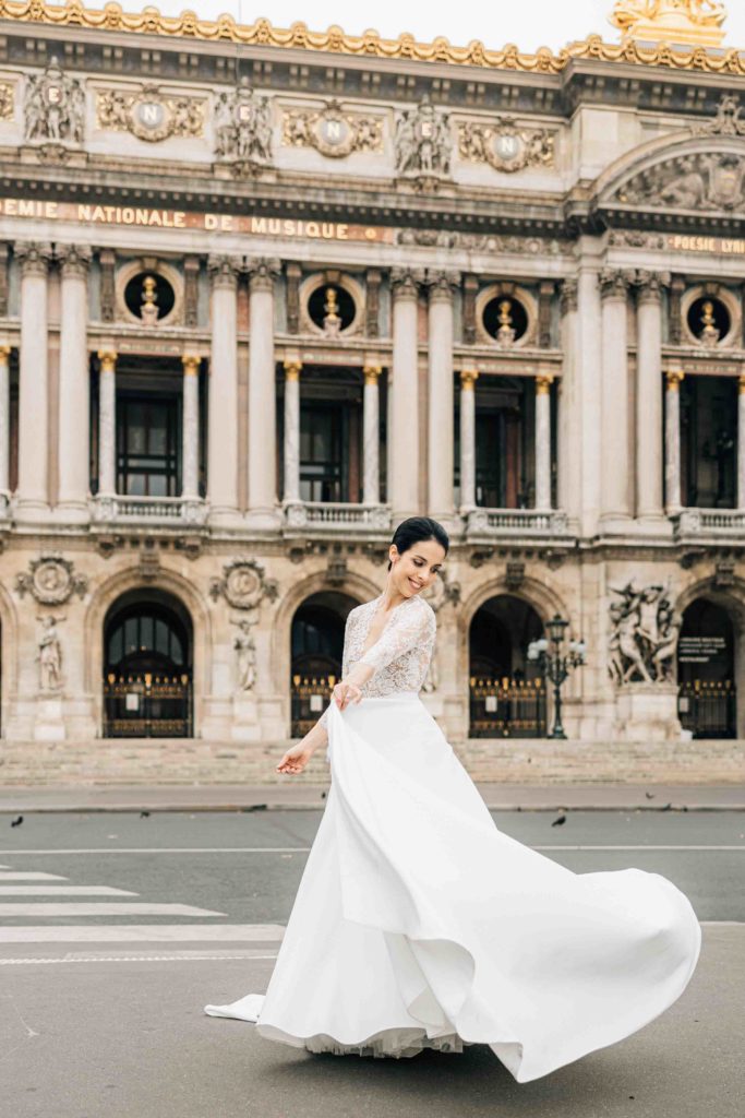 Photographe mariage Paris capturant une cérémonie civile à la mairie du 15e