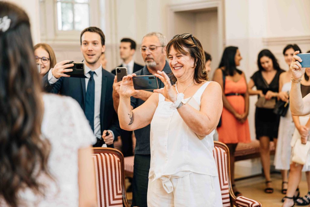 cérémonie de mariage a la mairie du 12 arrondissement de Paris par le photographe