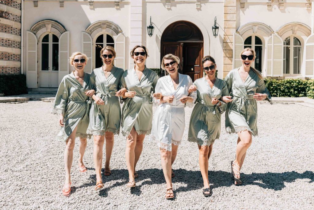 Reportage photo d’un mariage avec cérémonie laïque au Château Comtesse Lafond à Épernay. Photographe de mariage basé à Paris