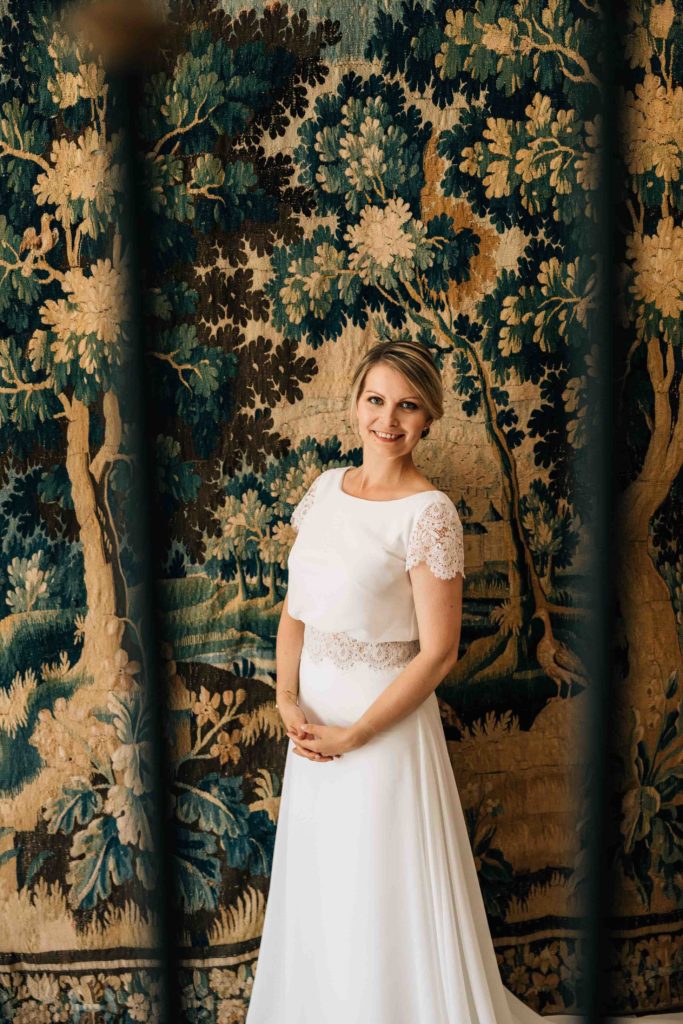 Reportage photo d’un mariage avec cérémonie laïque au Château Comtesse Lafond à Épernay. Photographe de mariage basé à Paris
