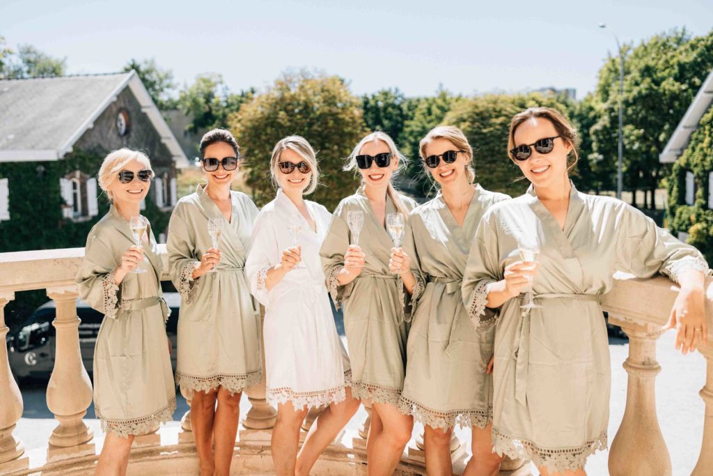 Reportage photo d’un mariage avec cérémonie laïque au Château Comtesse Lafond à Épernay. Photographe de mariage basé à Paris