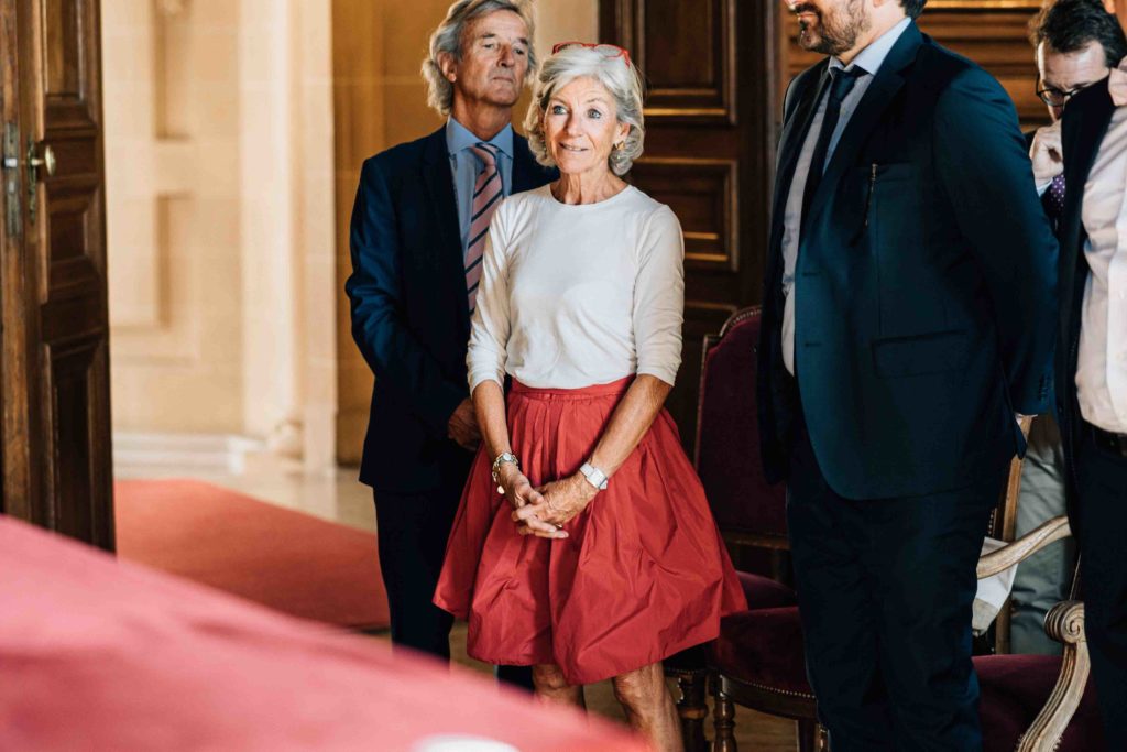un mariage à la mairie du 19 à Paris par le photographe Pierre Atelier
