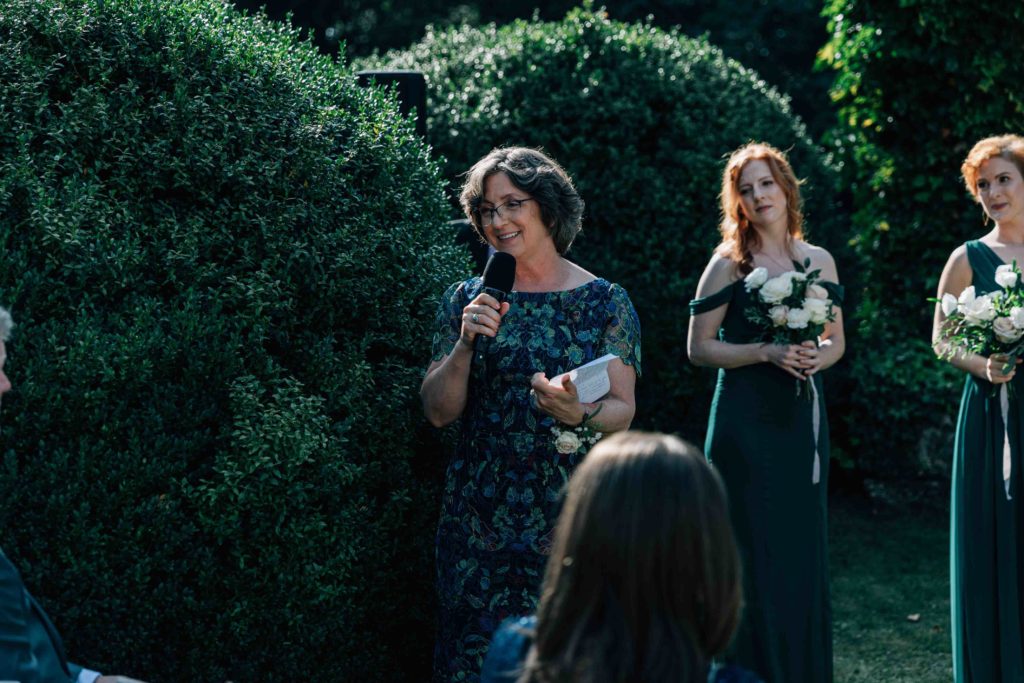 Intimate wedding ceremony at Château de Méridon, Yvelines — natural light photography by Pierre Atelier Paris