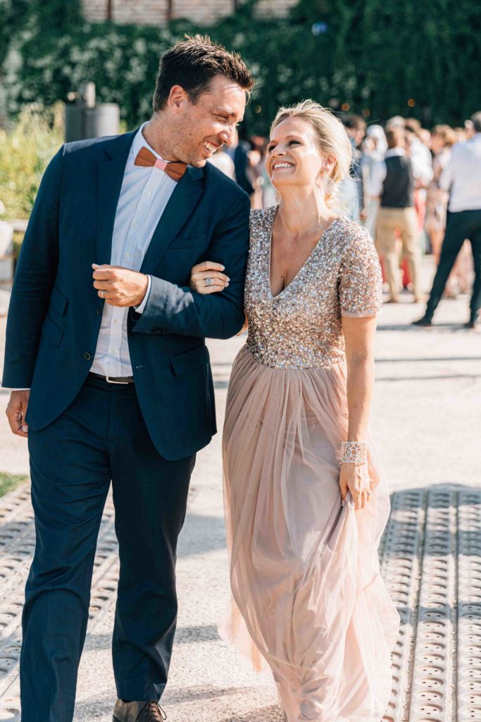 les bonnes joies vexin, photographe mariage vexin, cérémonie laïque plein air