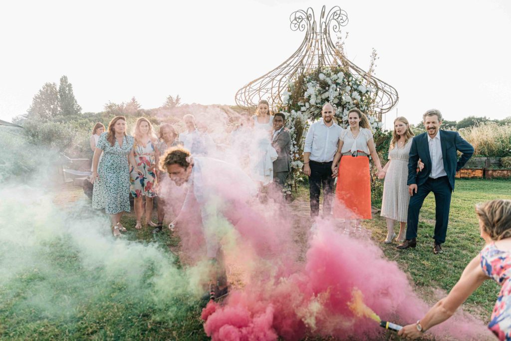 les bonnes joies vexin, photographe mariage vexin, cérémonie laïque plein air