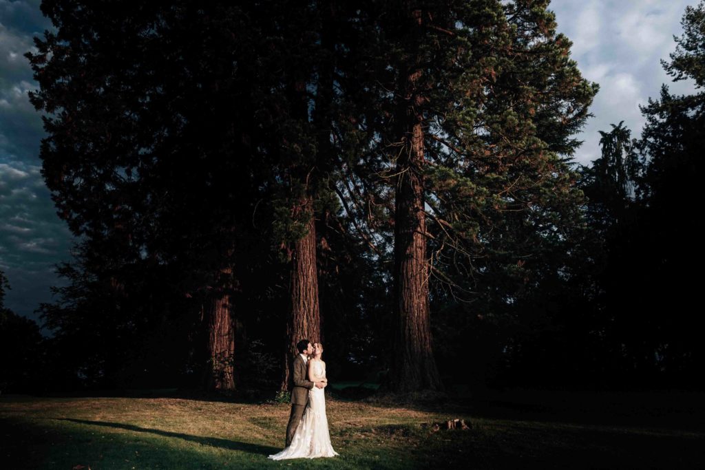 Golden hour couple portrait at Château de Méridon — luxury wedding photographer near Paris