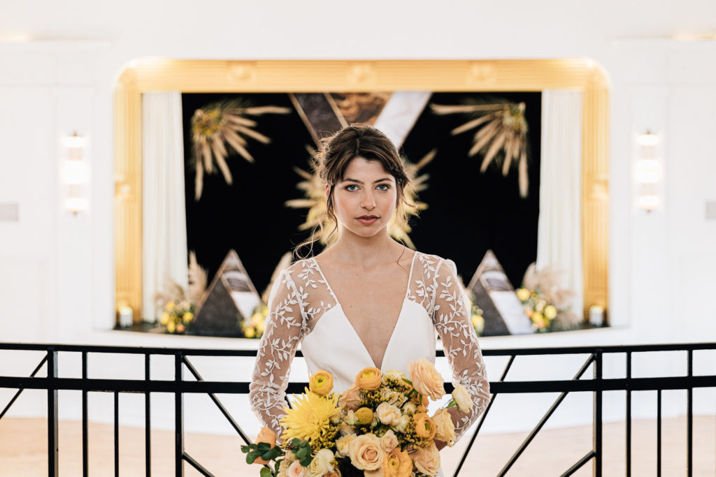 Lumière naturelle des baies vitrées du Solaris lors d'un mariage - Pierre Atelier Paris 20ème