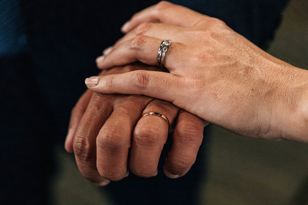 Réception de mariage dans la verrière du Château Barthélemy — Pierre Atelier photographe