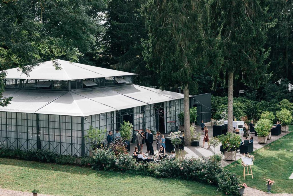 Cérémonie laïque en extérieur au Château Barthélemy, Paray-Douaville 78 — Pierre Atelier