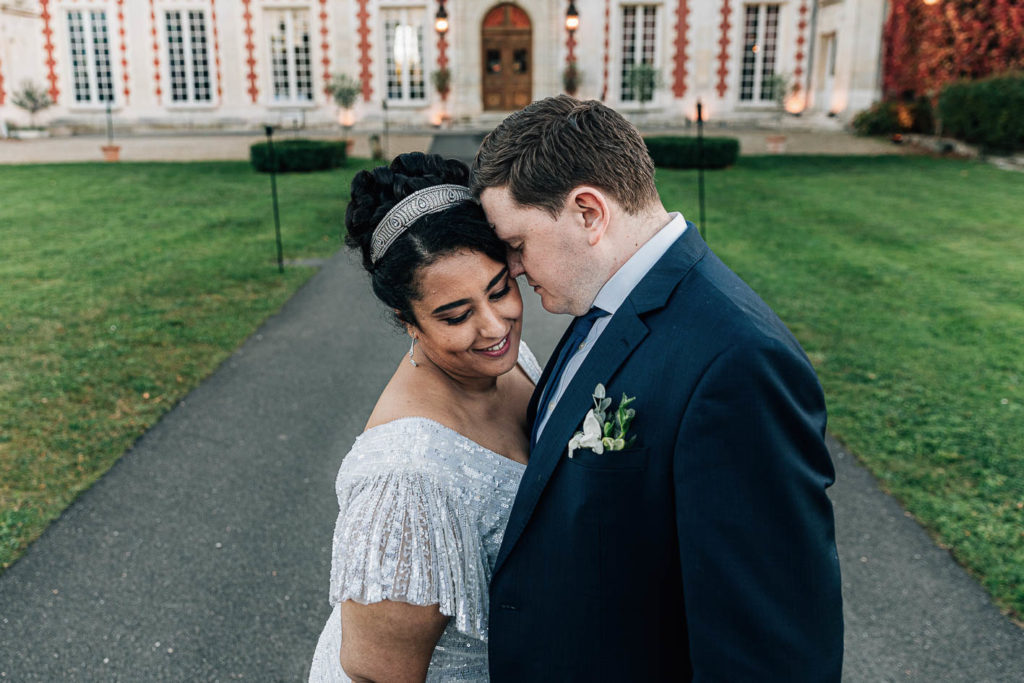 Destination wedding photographer at Château de Lésigny near Paris
