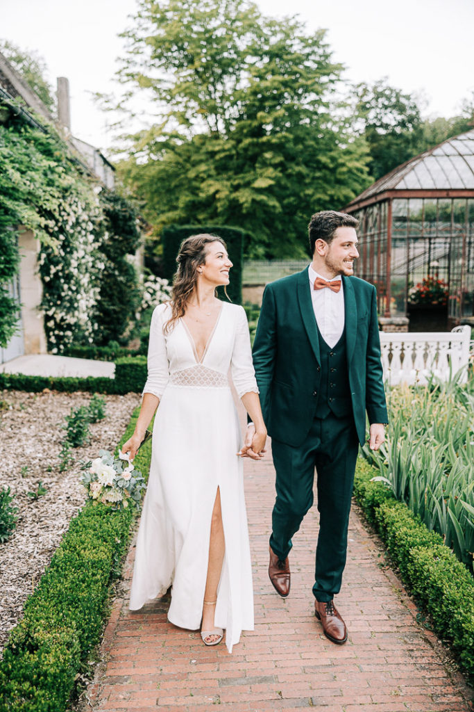 Premier baiser mariage laïque Domaine Verderonne — Pierre Atelier photographe mariage Paris