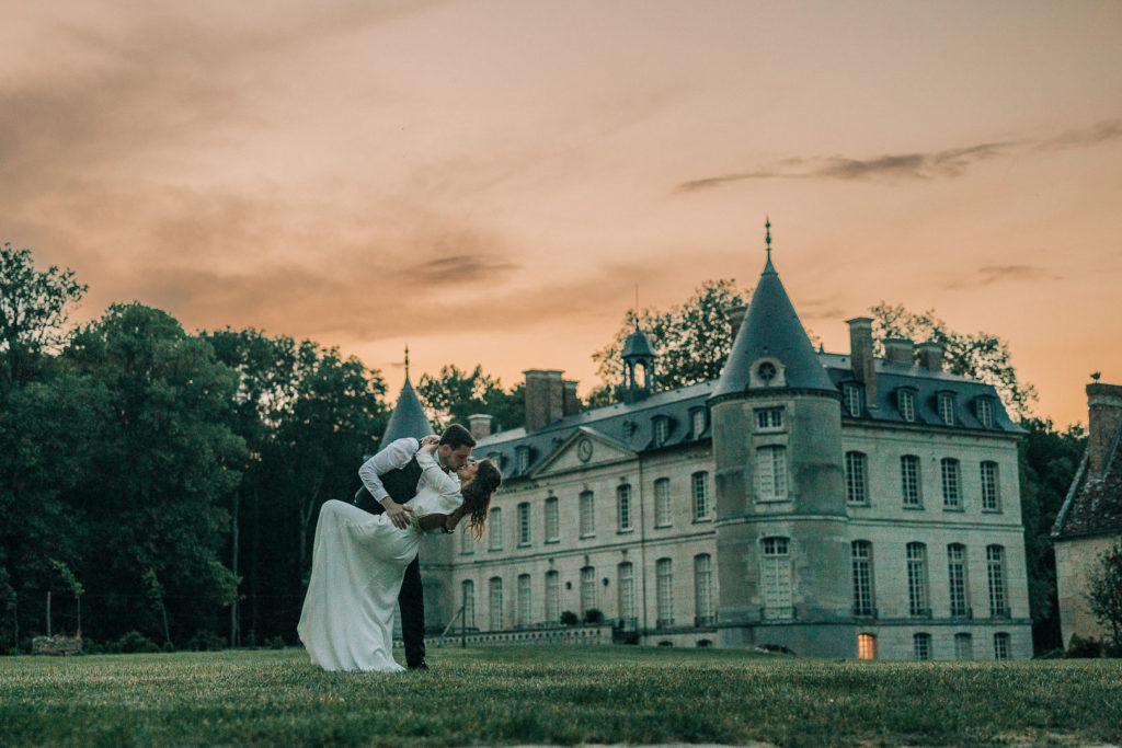 Coucher de soleil mariage Domaine de Verderonne — Pierre Atelier photographe mariage Paris
