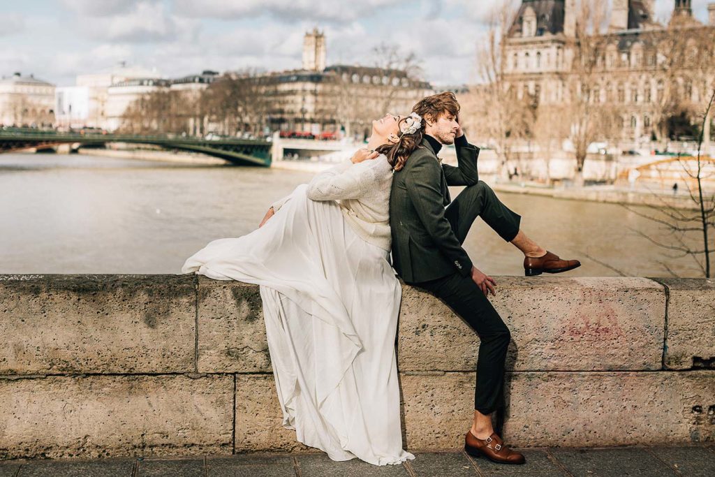 hotel dames des arts mariage au printemps à Paris par le photographe Pierre Atelier