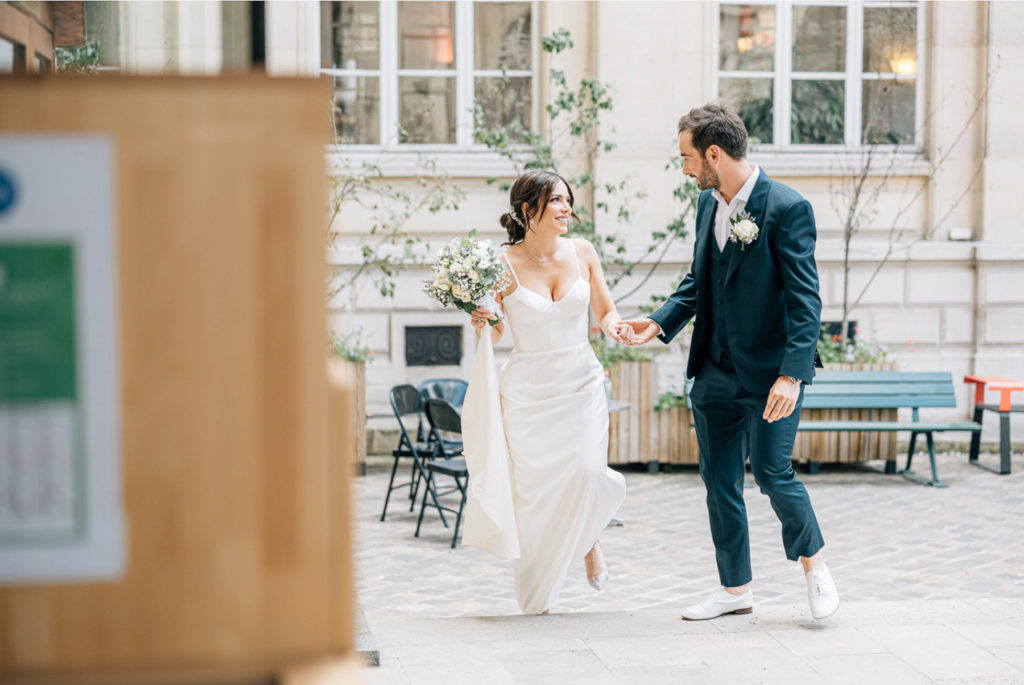 Cérémonie civile dans la salle des mariages Second Empire de la Mairie de Paris Centre - Pierre Atelier