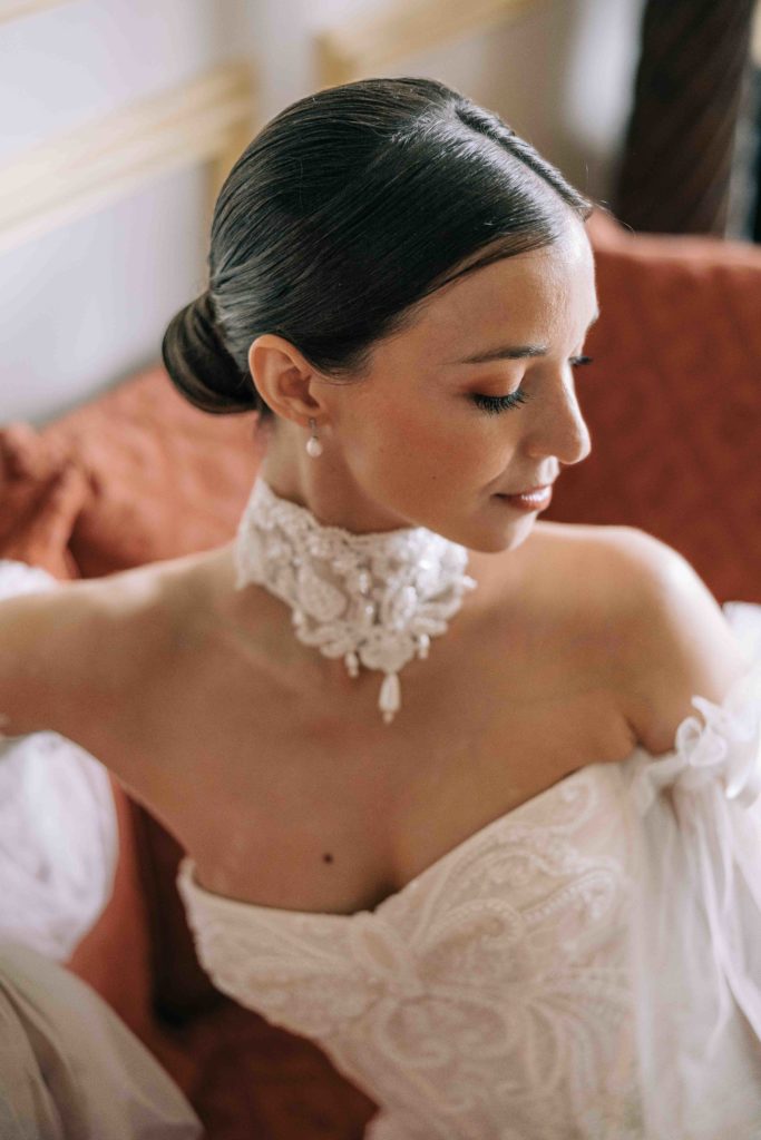 Émotion cérémonie laïque mariage intime Château Bouret — Pierre Atelier photographe