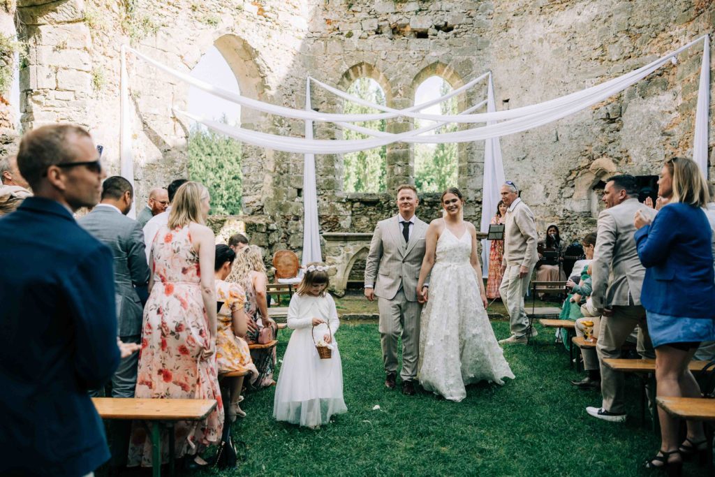 Golden hour automne Château du Vivier pierres médiévales mariage — Pierre Atelier photographe mariage