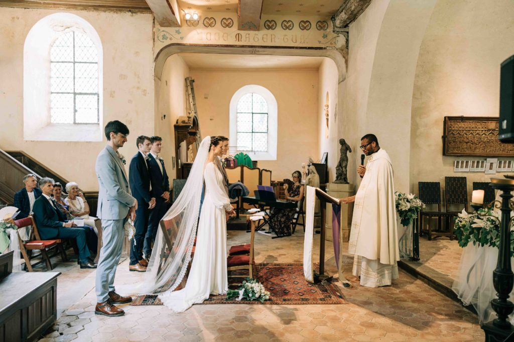 Vitraux XIXème siècle mariage religieux église Saint-Rémy — Pierre Atelier photographe