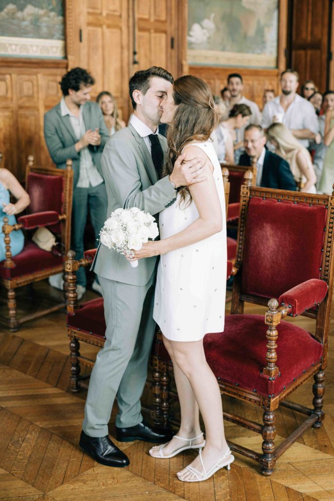 Échange des vœux mariage civil mairie Vincennes Monument Historique — Pierre Atelier photographe mariage