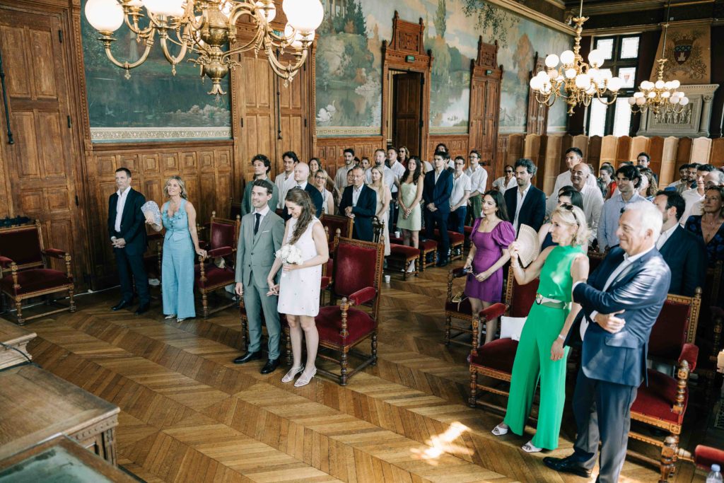 Invités cérémonie mariage civil mairie Vincennes 94 — Pierre Atelier photographe
