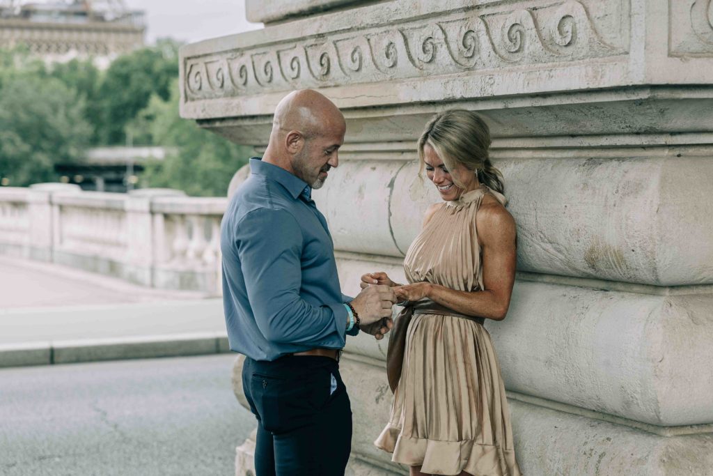 Mariage Paris un vendredi à la mairie - pierre atelier photographe