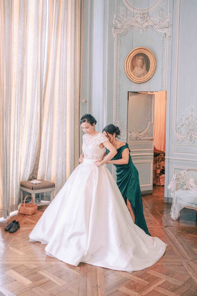 Cocktail terrasse Château de Champlâtreux parc 50 hectares — Pierre Atelier photographe mariage