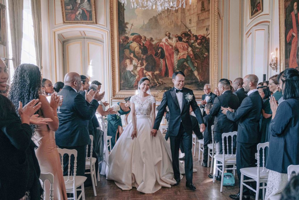 Séance couple parc anglais Château de Champlâtreux — Pierre Atelier photographe mariage