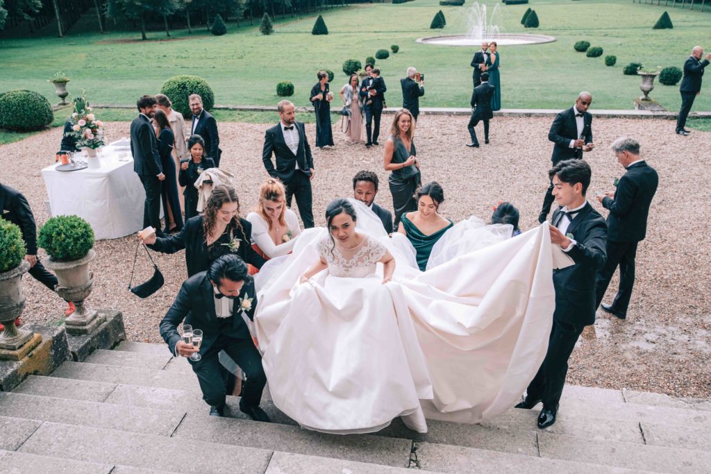 Invités danse mariage Château Champlâtreux — Pierre Atelier photographe mariage