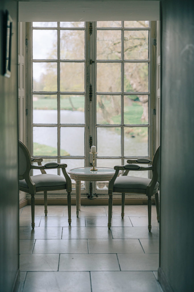 Portrait élégant mariés Château d'Ermenonville Oise — Pierre Atelier photographe