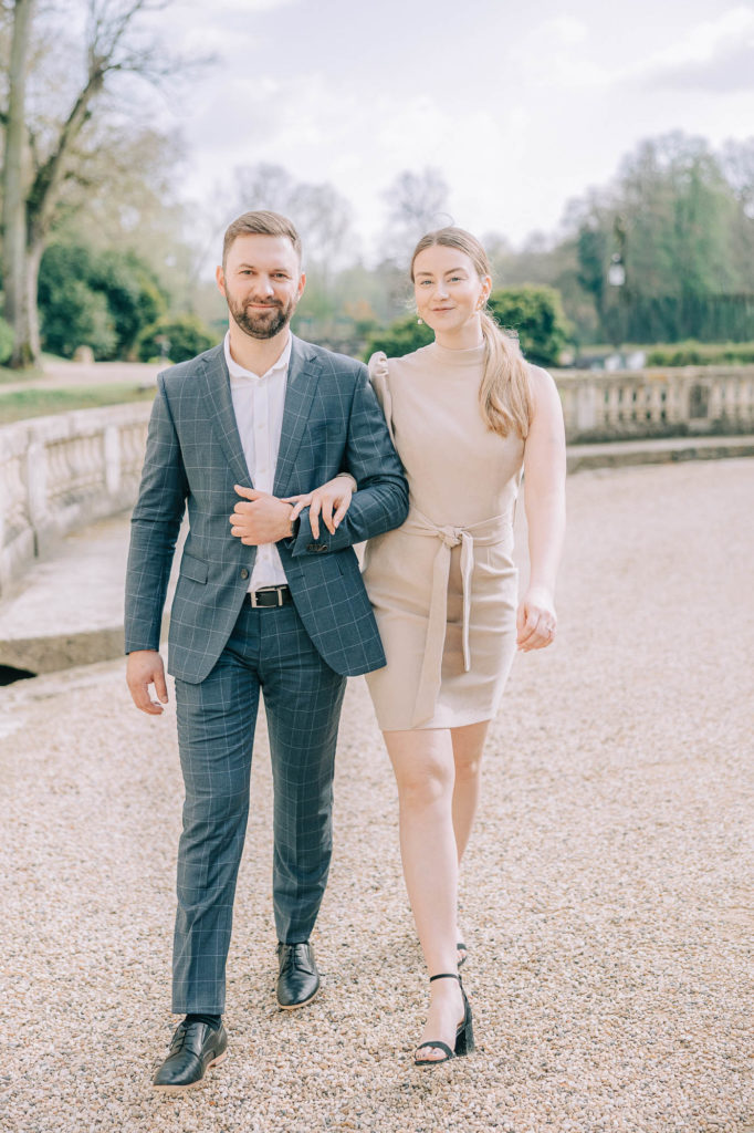 Portrait romantique golden hour Château Ermenonville — Pierre Atelier photographe mariage