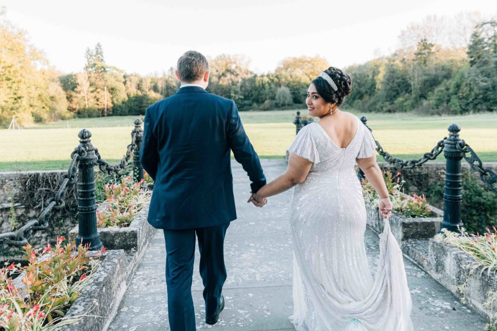 Invités cérémonie laïque jardin Château de Lésigny — Pierre Atelier photographe
