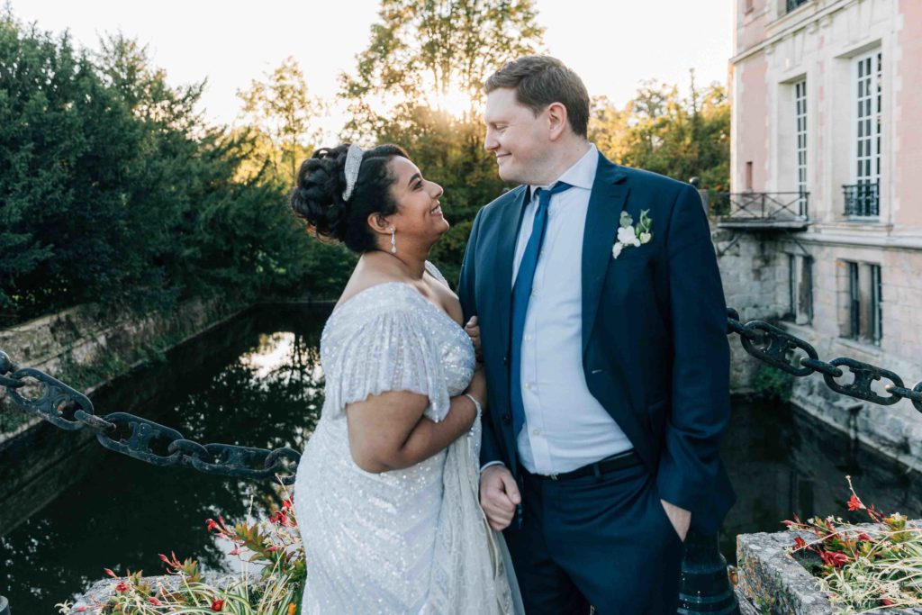 Officiant cérémonie laïque Château de Lésigny septembre — Pierre Atelier photographe mariage