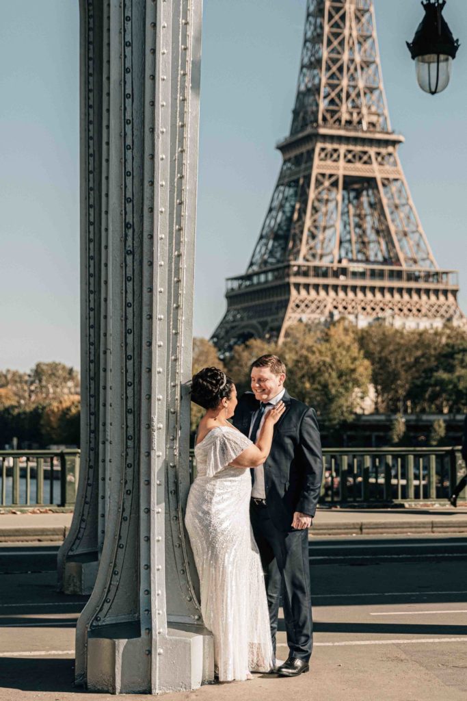 Couple Paris urbain mariage Château de Lésigny Seine-et-Marne — Pierre Atelier photographe mariage