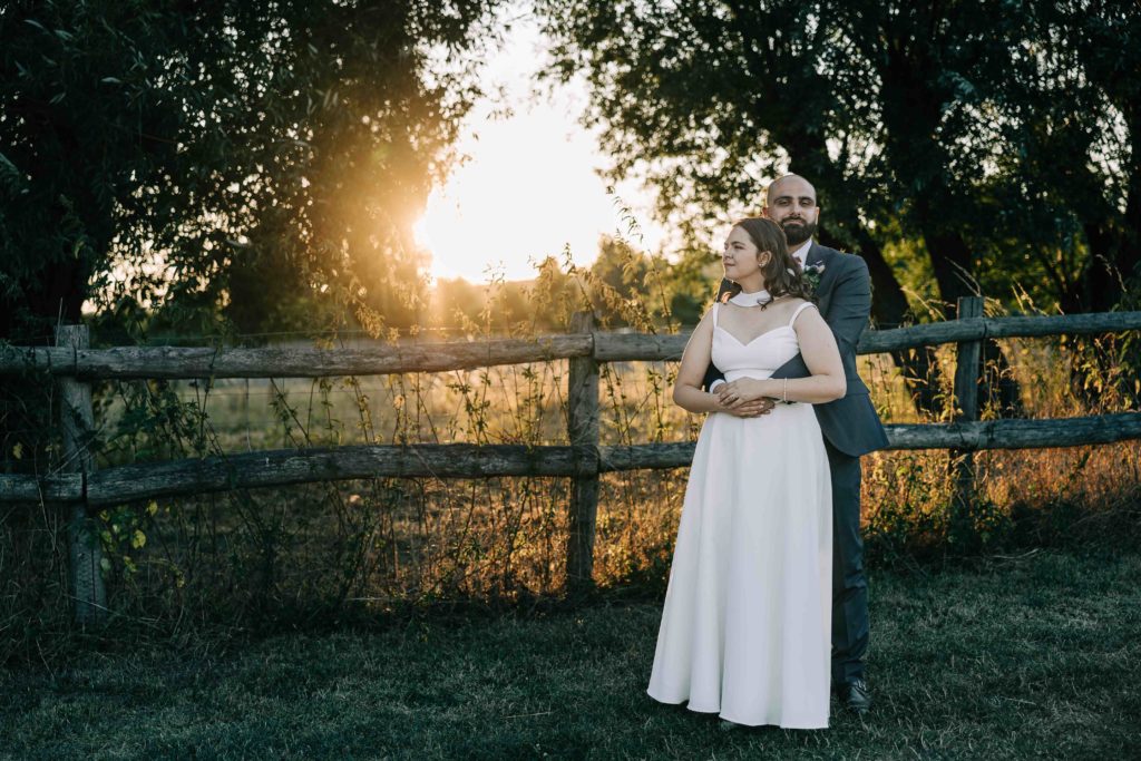 Grange à Grain Ferme de la Faisanderie dîner mariage verrières — Pierre Atelier photographe mariage