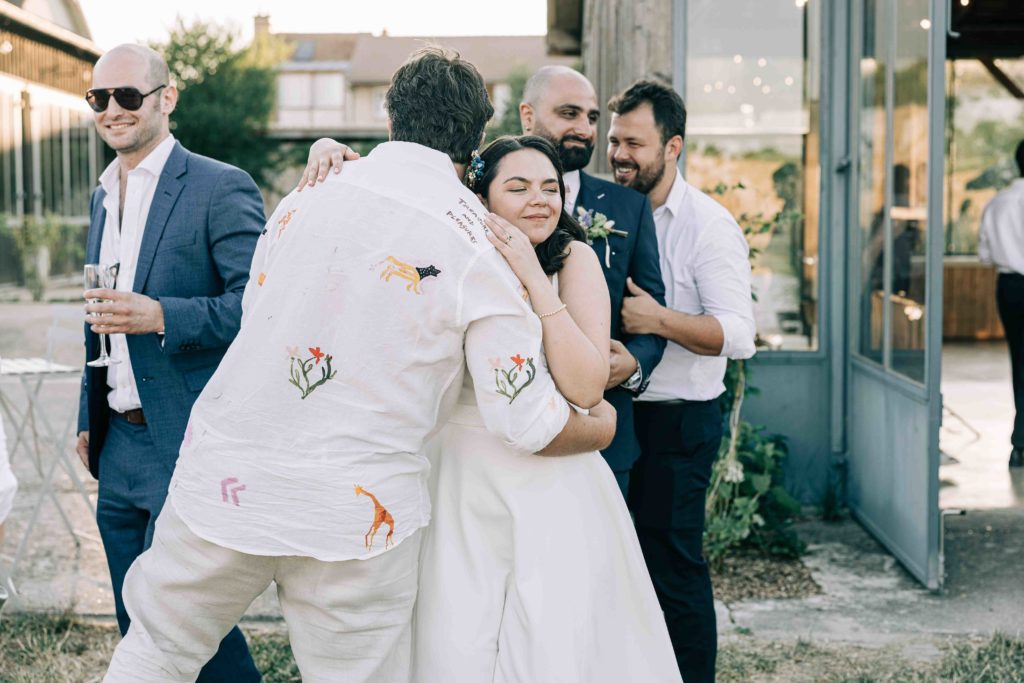 Soirée danse mariage Ferme de la Faisanderie Grange à Grain — Pierre Atelier photographe mariage