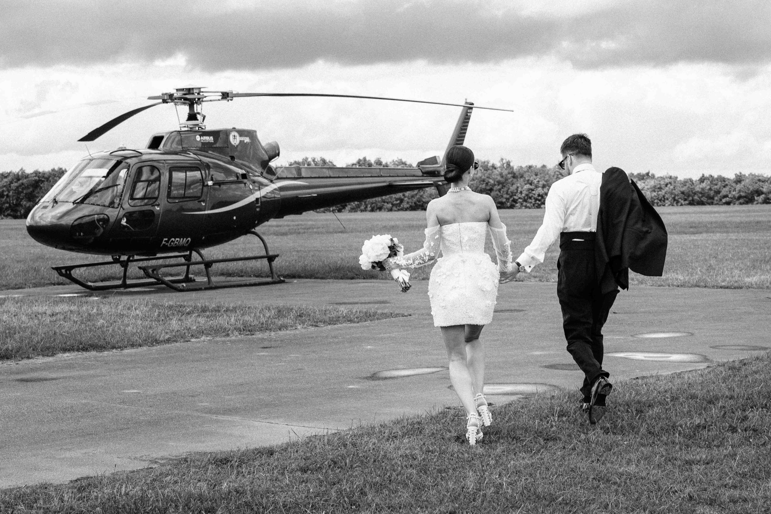 Départ hélicoptère mariage La Ferté-Alais Essonne — Pierre Atelier photographe