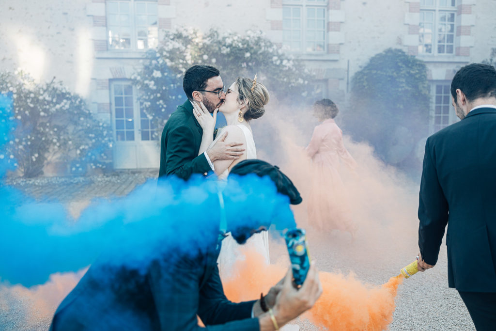 Groupe fumigènes colorés Domaine de Quincampoix Essonne — Pierre Atelier photographe