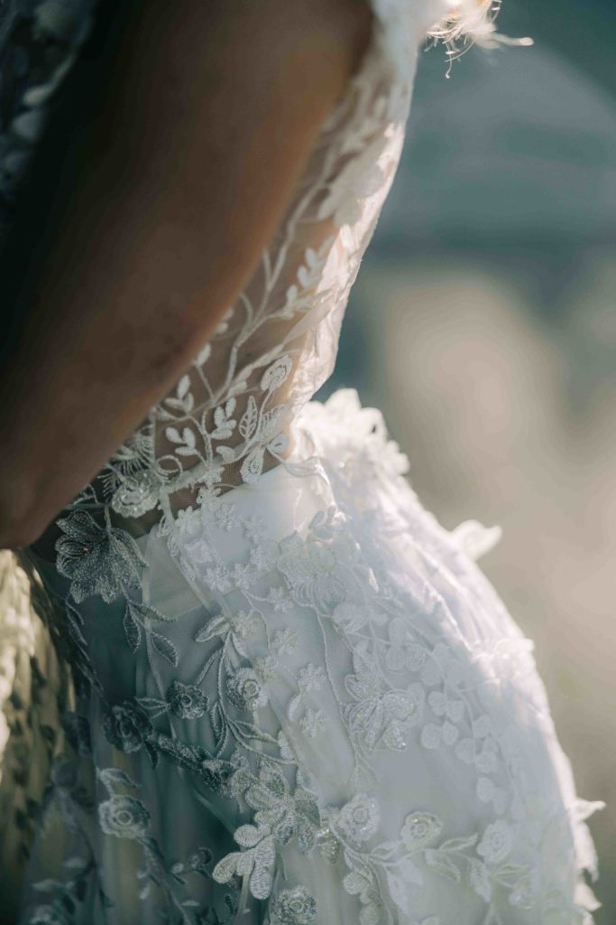 Coiffure mariée Château Saint-Martin Tertre Monument Historique — Pierre Atelier photographe mariage