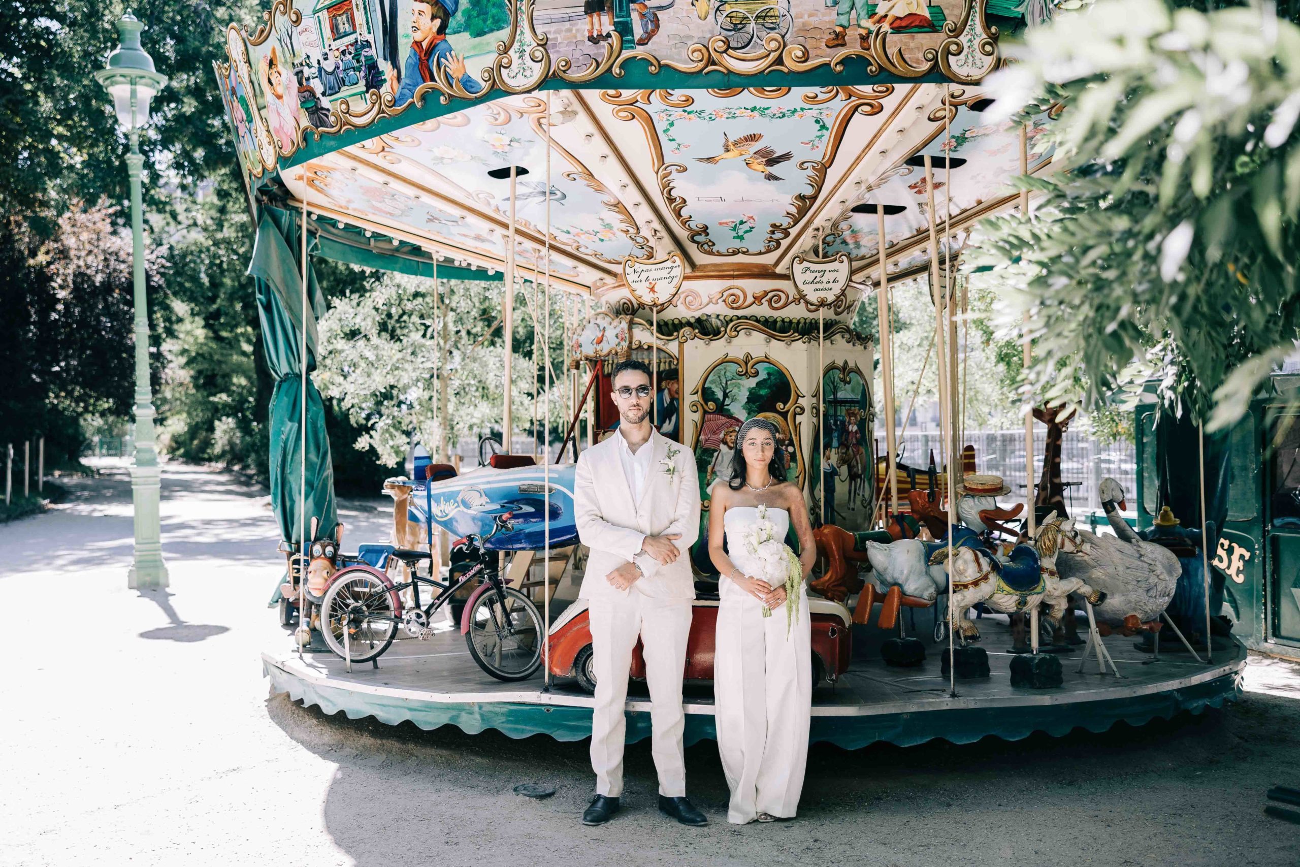 Portrait intime couple Parc des Batignolles Paris automne — Pierre Atelier photographe couple