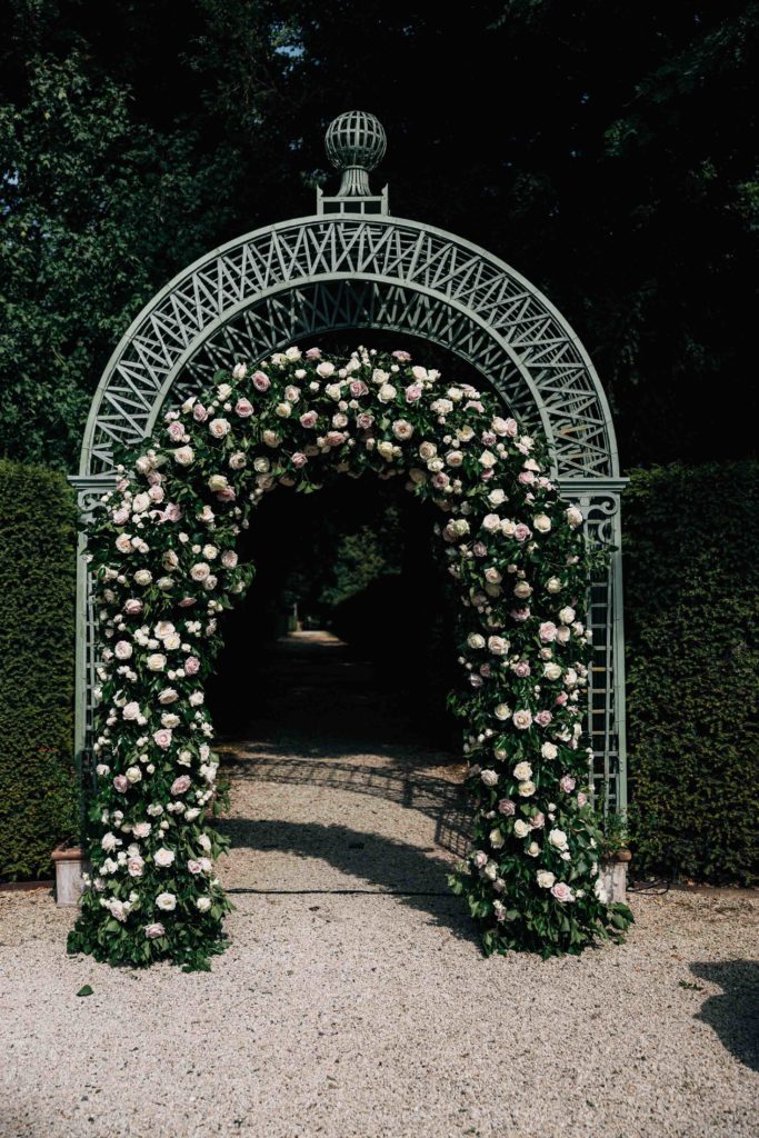 Invités cérémonie jardins Château de Chantilly Oise — Pierre Atelier photographe