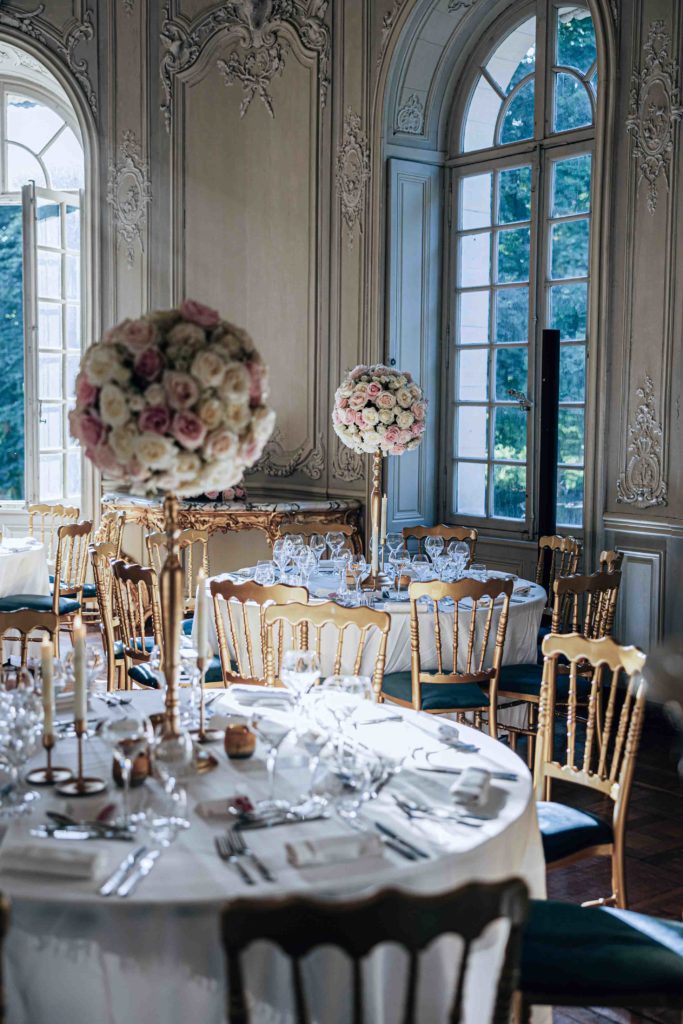 Demoiselles d'honneur Château Chantilly mariage parisien — Pierre Atelier photographe mariage